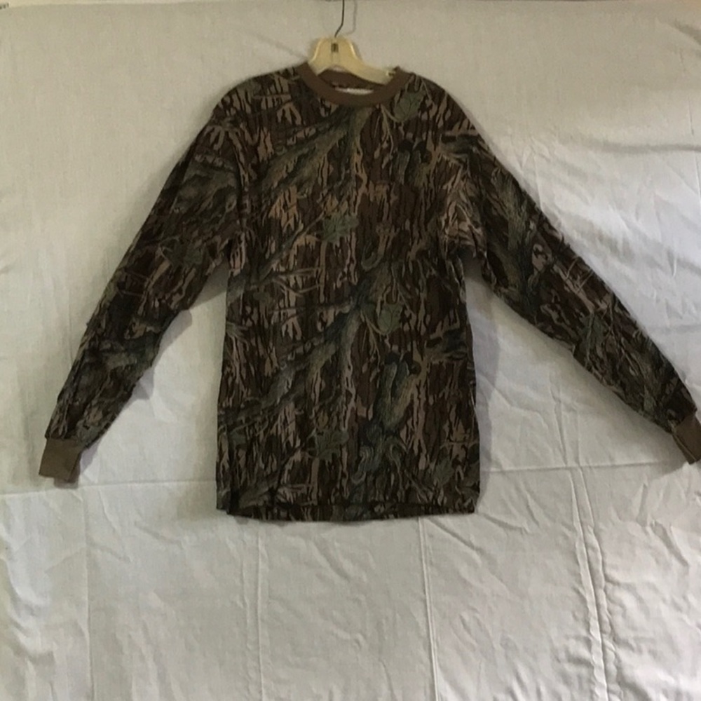 New Vintage Key Camo long sleeve shirt Mossy Oak with pocket
